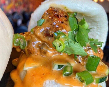 Chicken-Kaarage-Buns